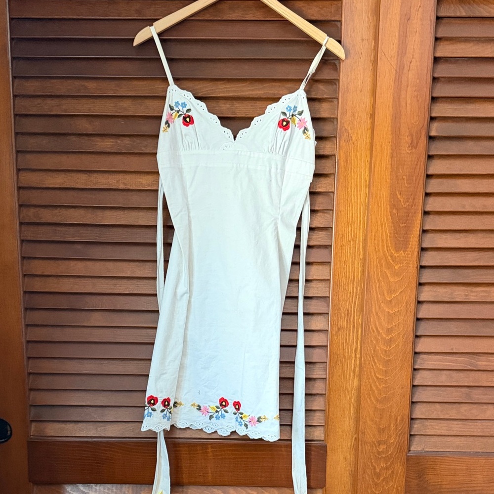 Betsey Johnson Embroidered Ivory Slip Dress with Floral Detail